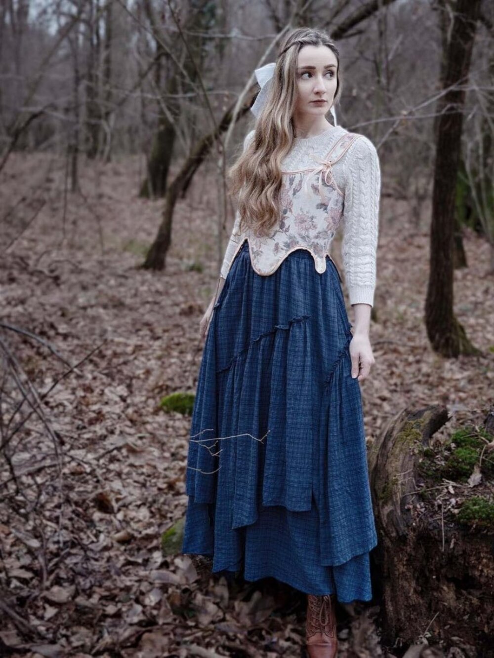 Renaissance Flowy Maxi Skirt for Women | Long Pirate Style Skirt, Boho Chic - Picture 5 of 9